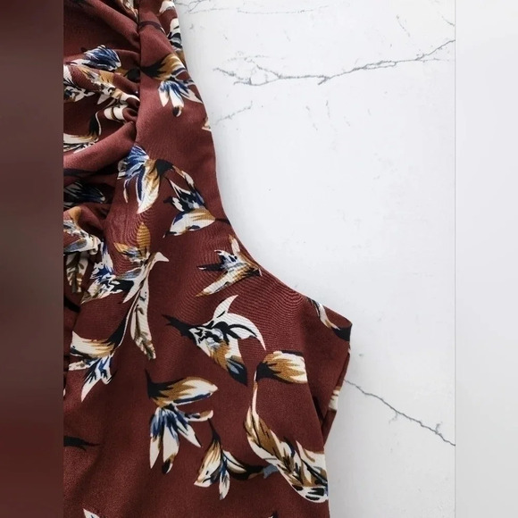 NWT || SONCY || burgundy sleeveless dress - Picture 8 of 9